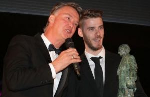 553x0-147040ef57352c83c00f12ecc7b07aed