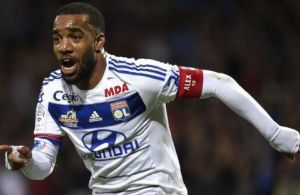 553x0-395d7049b04e54e1a0163d633d019f06