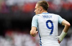 553x0-593da8102e703d22116809bf2faedc54