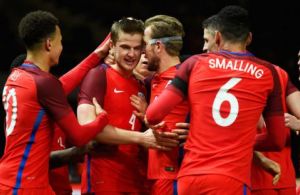 553x0-ddedc9d590231c695625ba578038cb2c