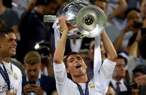 553x0-e99b241a86d4a5306dbdea976190cbb3